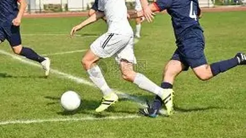 英雄联盟竞猜专区-2025S15冠军赛预测平台